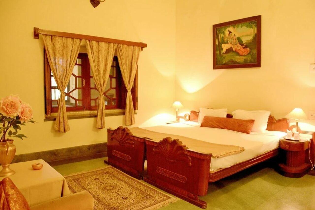 Bhanwar Vilas Palace Karauli Kültér fotó