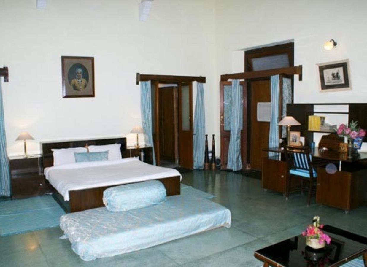 Bhanwar Vilas Palace Karauli Kültér fotó