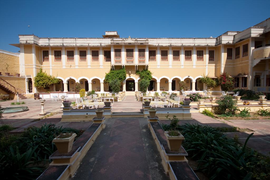 Bhanwar Vilas Palace Karauli Kültér fotó