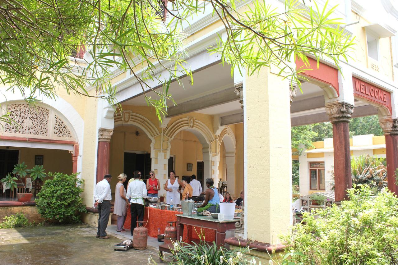 Bhanwar Vilas Palace Karauli Kültér fotó