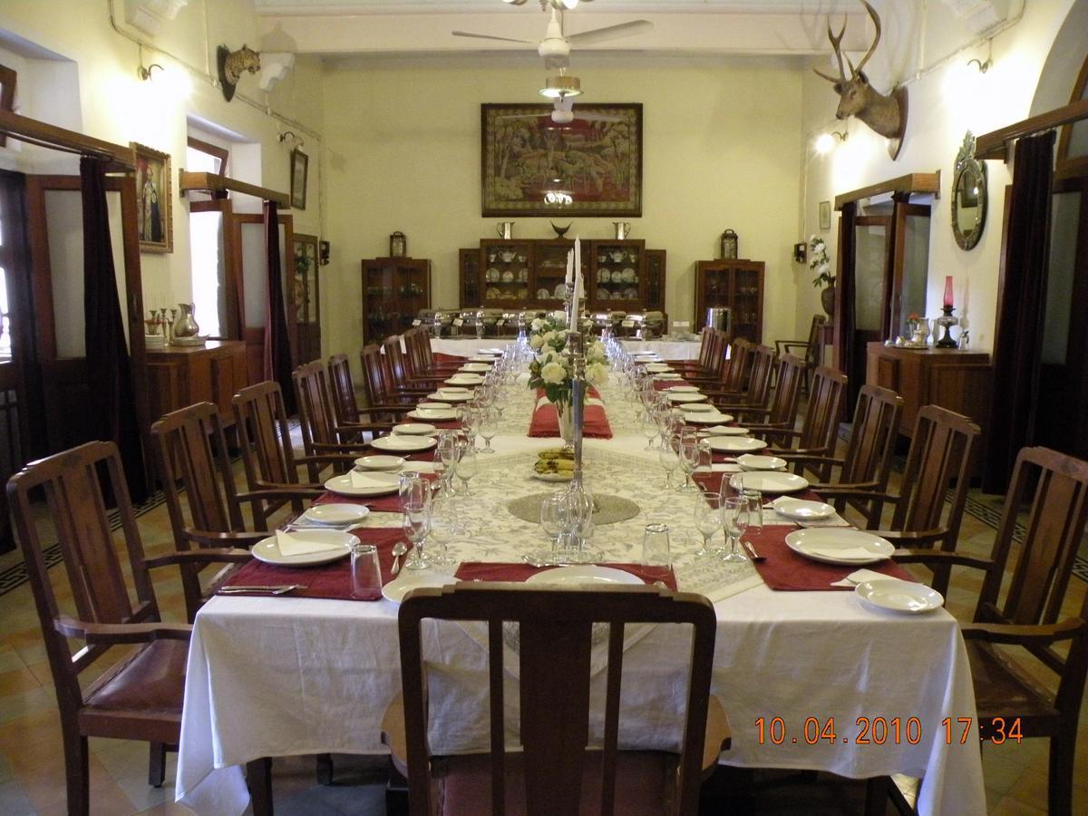 Bhanwar Vilas Palace Karauli Kültér fotó